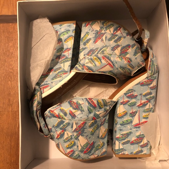 Jeffrey Campbell Boat Platform - Picture 6 of 6